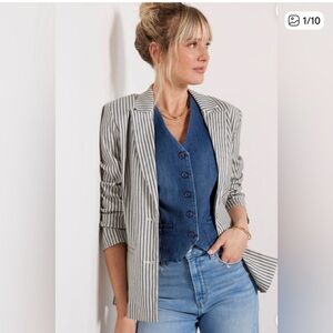 Evereve Thea Striped Linen Blend Button Blazer Jacket Size Medium